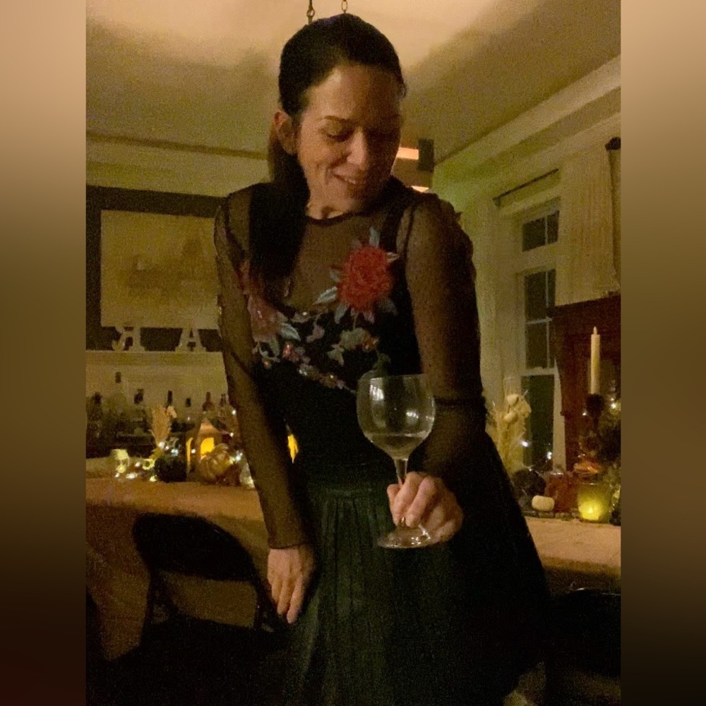 Meet your Posher, Dina